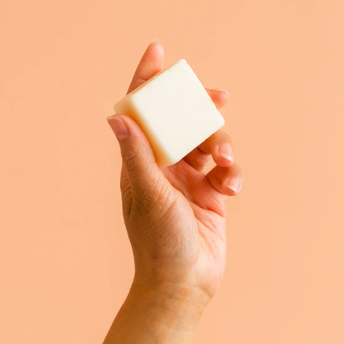 Barre Démaquillante avec Squalane et Vitamine E – BKIND