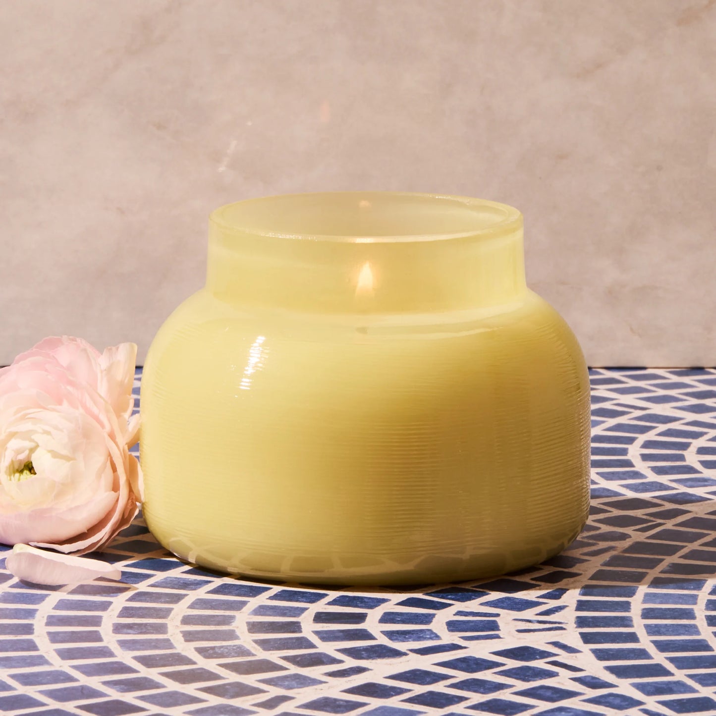 Bougie Signature 8 oz Caffè Capri Isla Bloom | Capri Blue