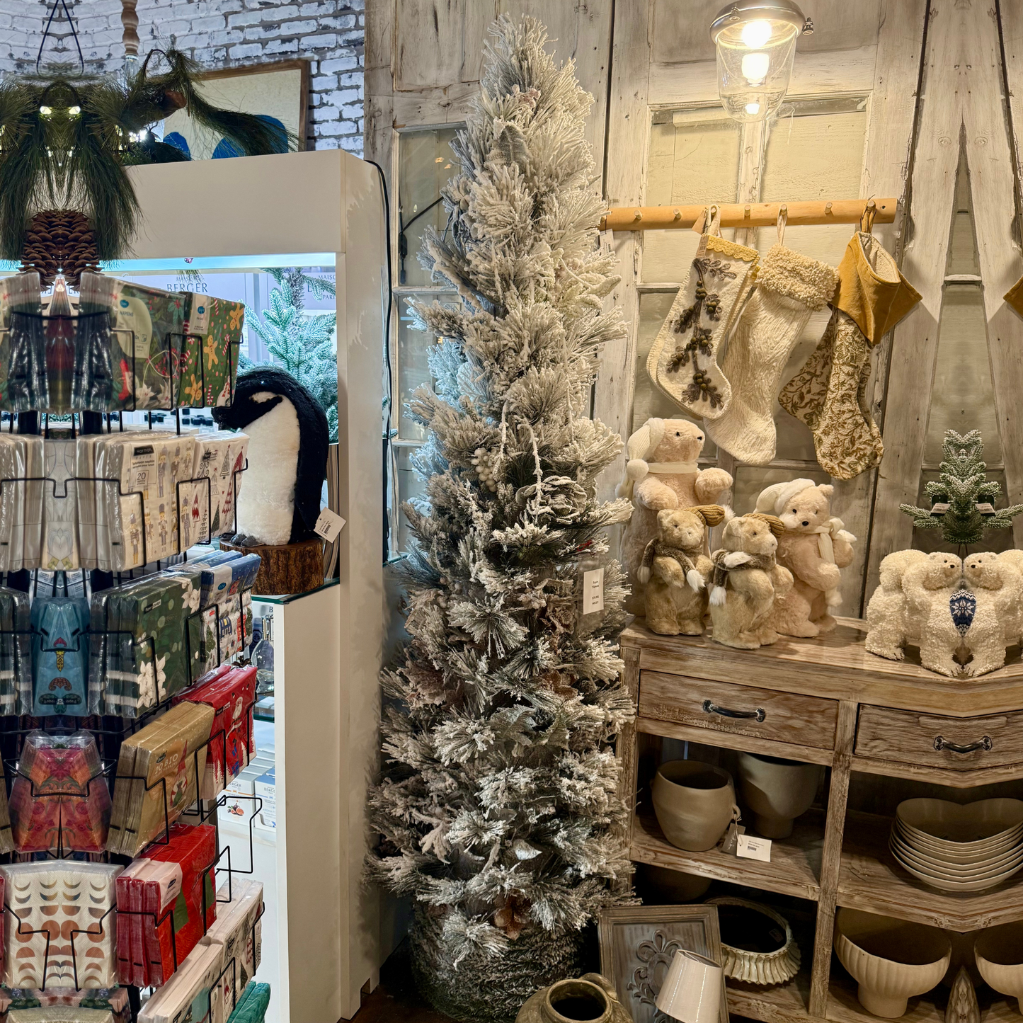 Sapin de Noël Artificiel 7.5 Pieds Enneigé